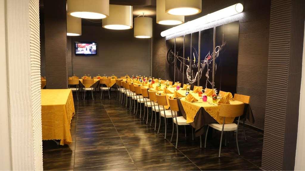 Hotel Scigliano Rossano Étterem fotó